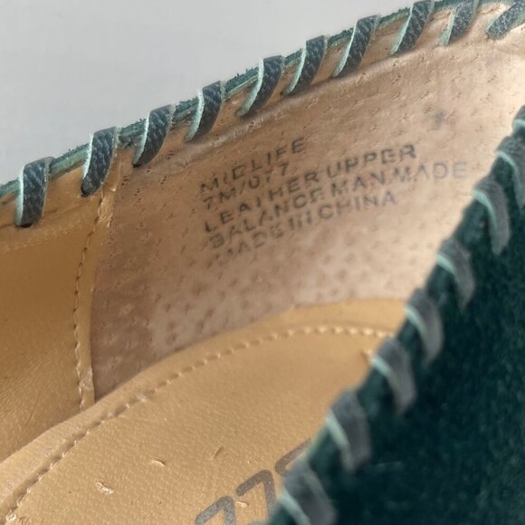 Pazzo Juniper Green Suede Outer Leather Upper Peep Accent 3 1/2' Heel Sz 7M - Picture 4 of 9